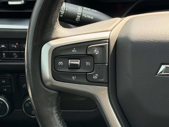 Used 2022 Chevrolet Tahoe Z71 w/ Luxury Package AWD/4WD image 18