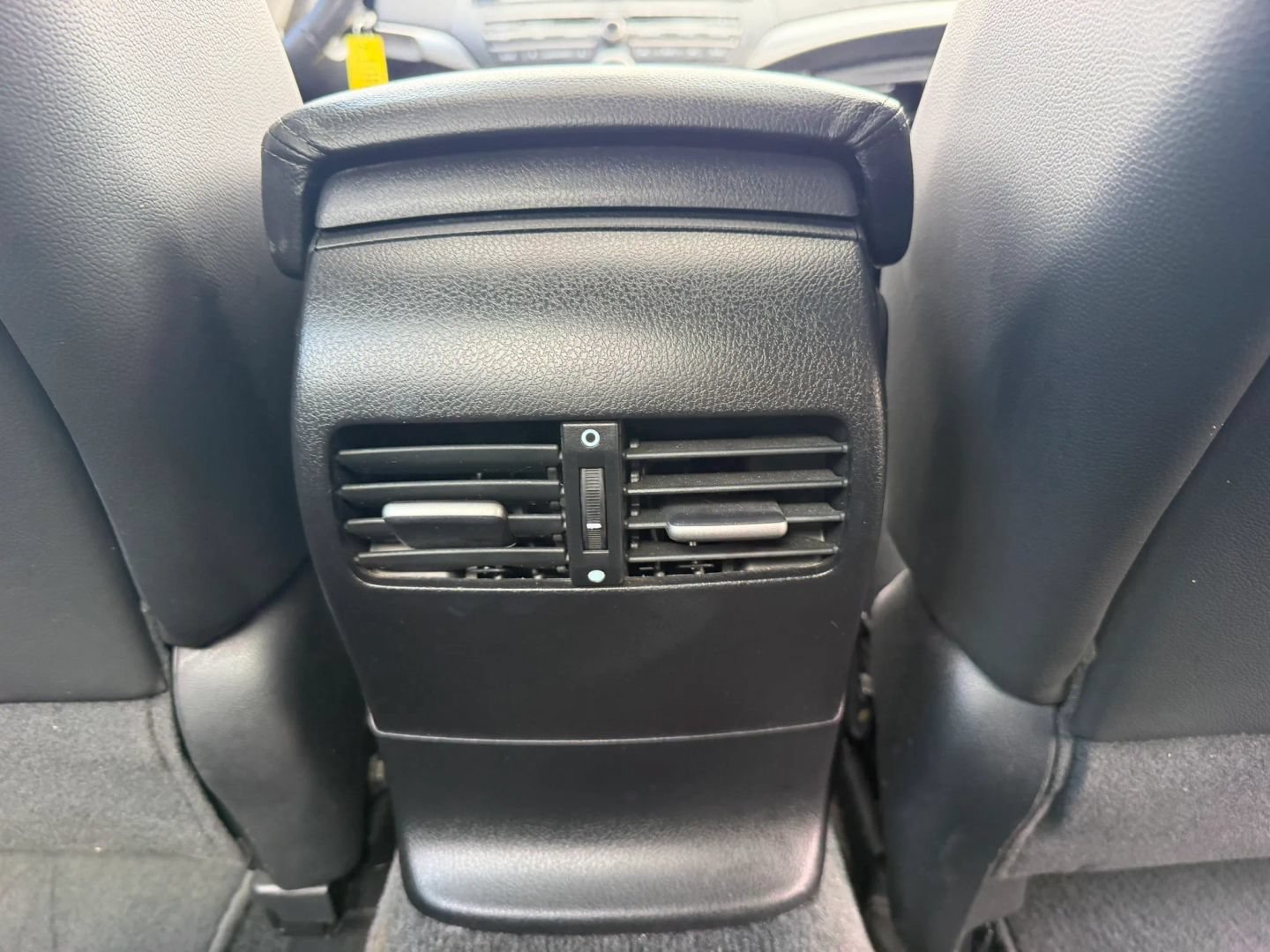 Used 2010 Honda Accord EX-L image 25