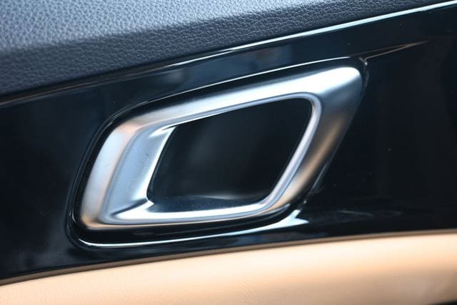 Used 2022 Kia Carnival EX FWD image 43