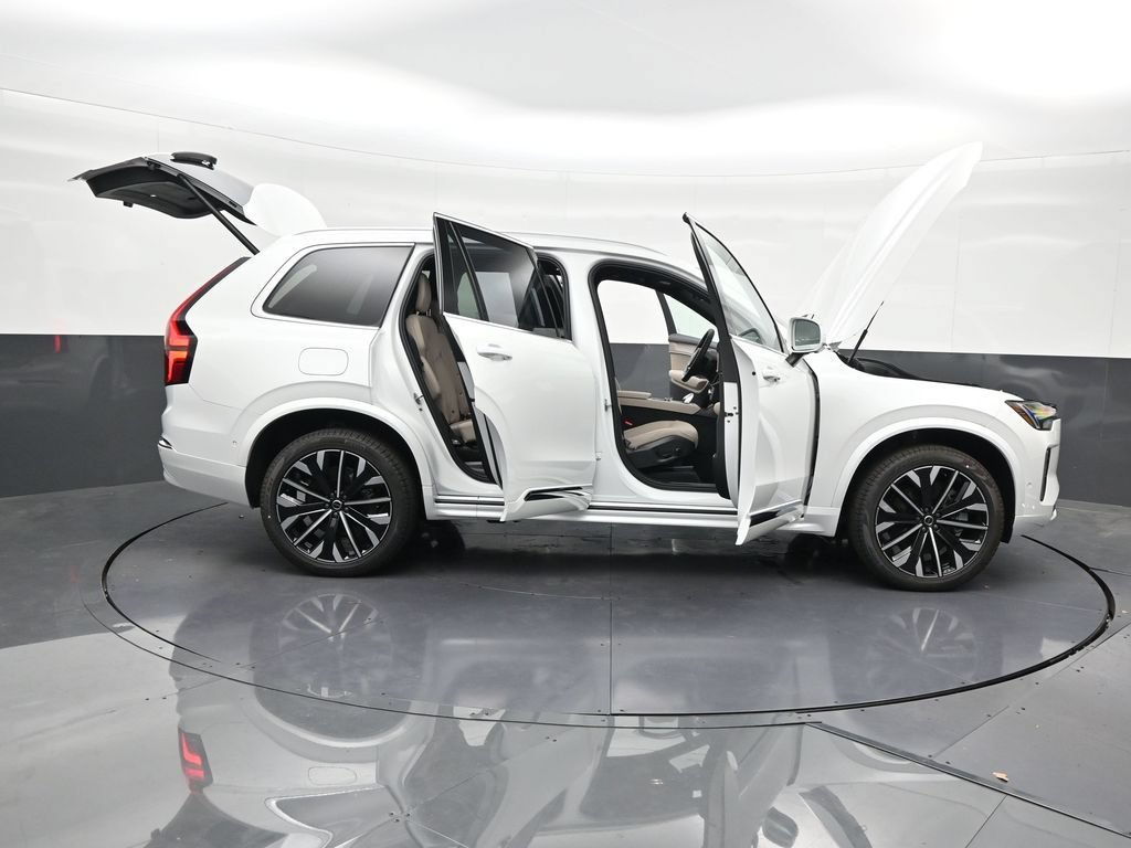 New 2026 Volvo XC90 T8 Plus w/ Protection Package Premier AWD/4WD image 30