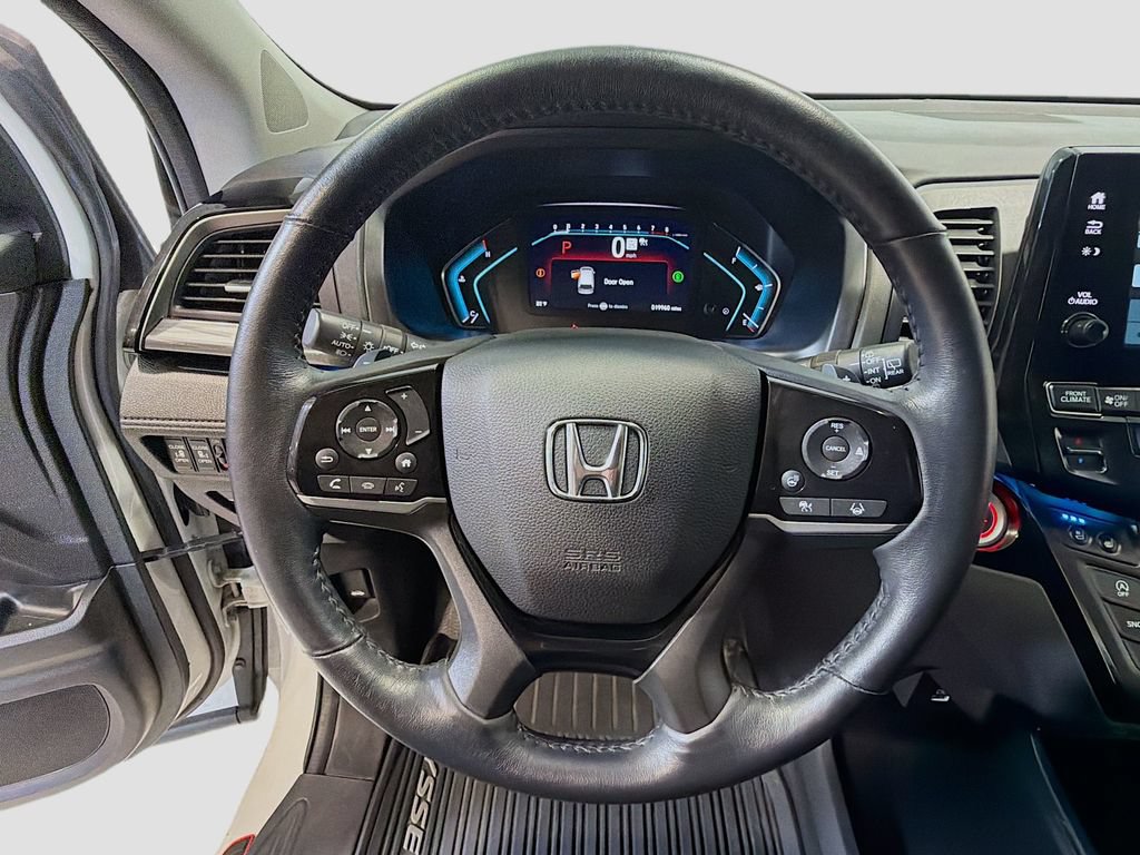 Used 2023 Honda Odyssey Elite image 13