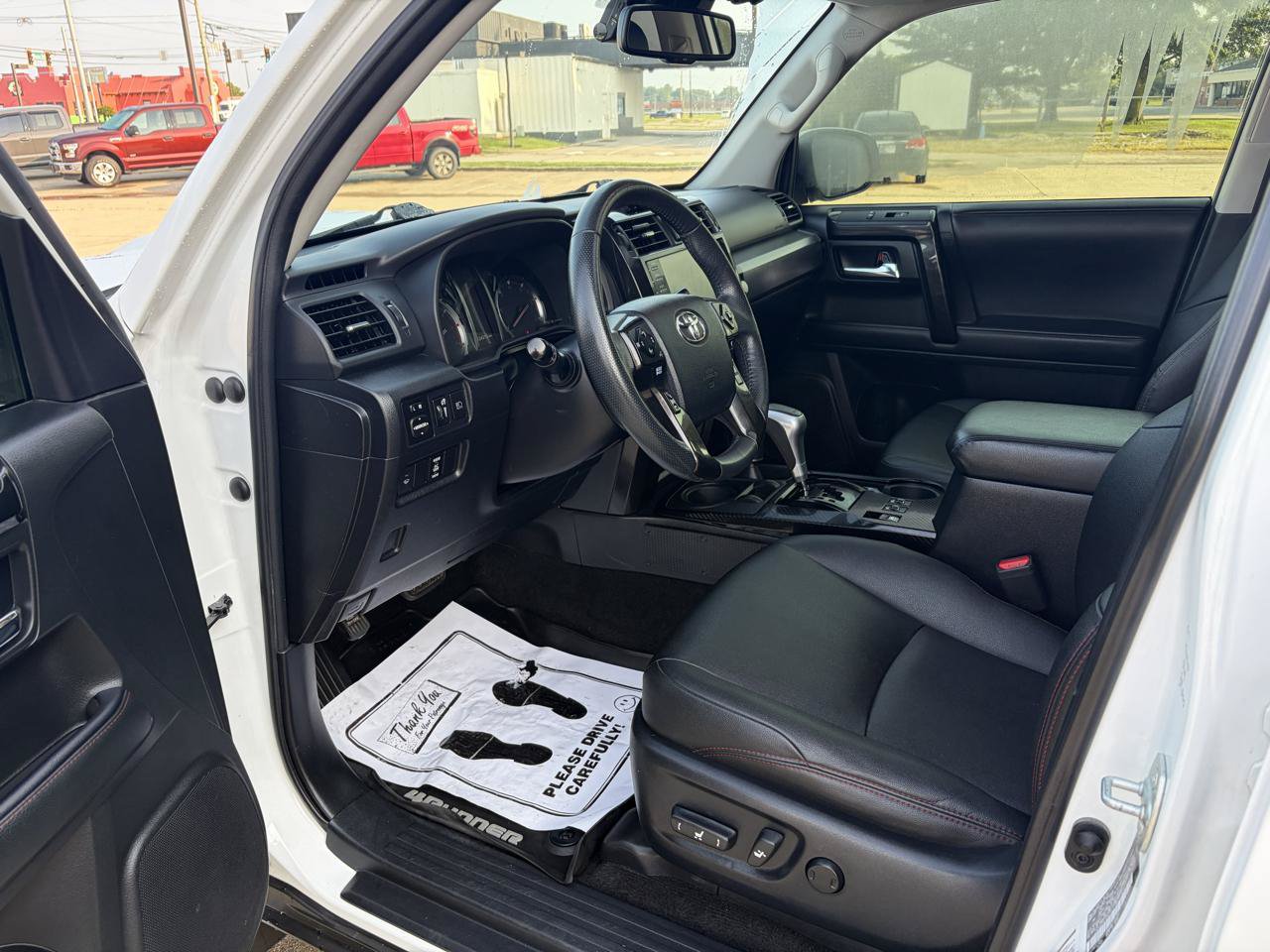 Used 2020 Toyota 4Runner TRD Off-Road Premium w/ Moonroof Package AWD/4WD image 7