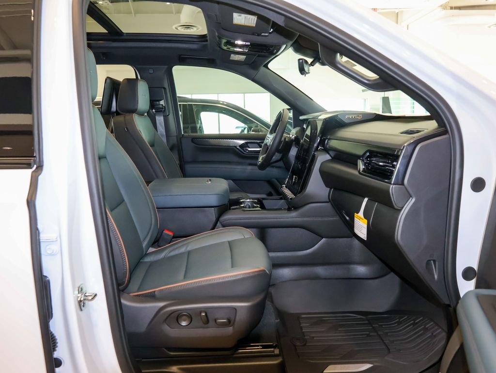 New 2026 GMC Yukon XL AT4 w/ AT4 Premium Plus Package image 21