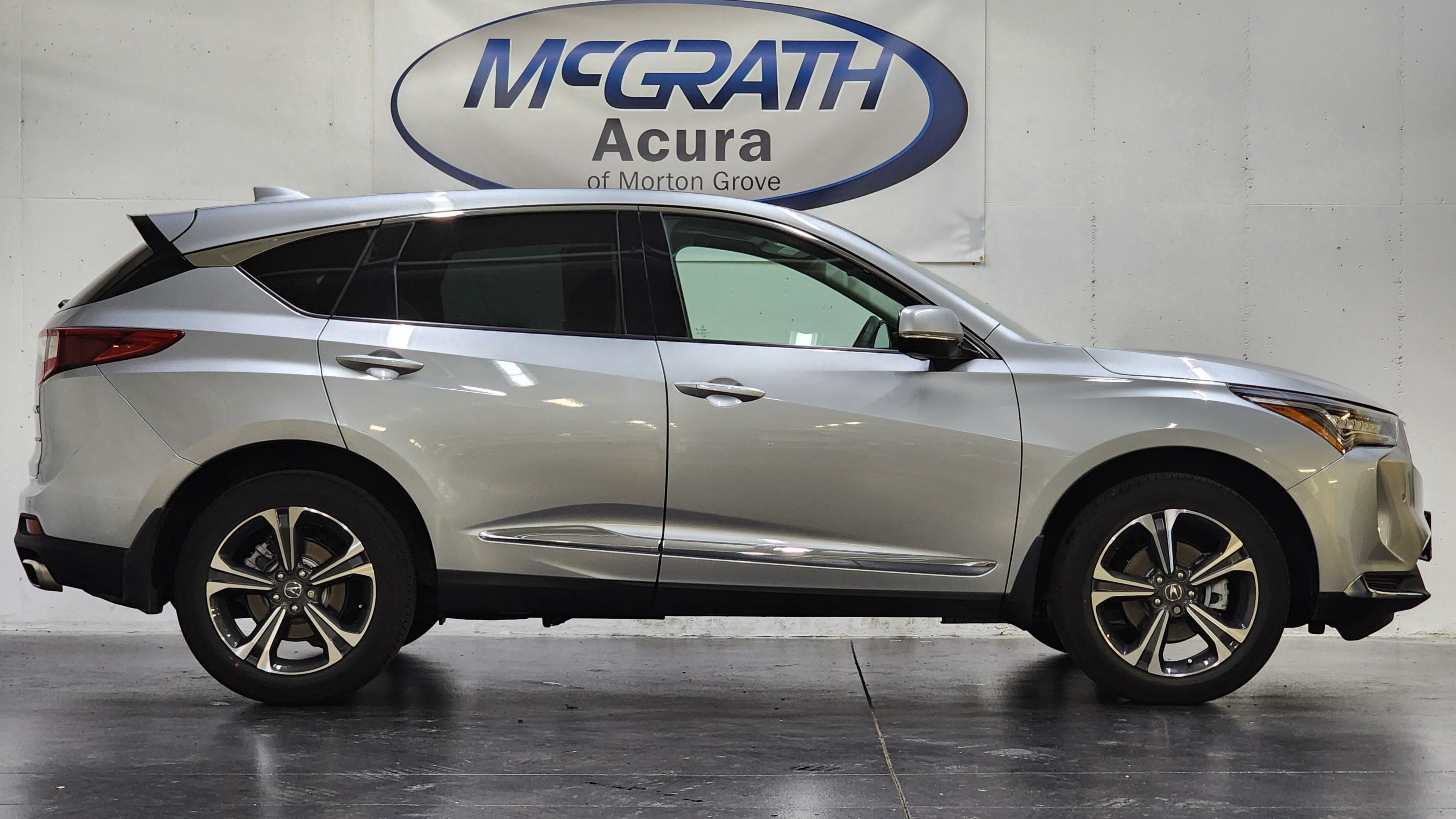 Certified 2026 Acura RDX w/ Technology Package AWD/4WD image 3