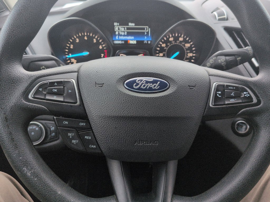 Used 2019 Ford Escape SE image 12