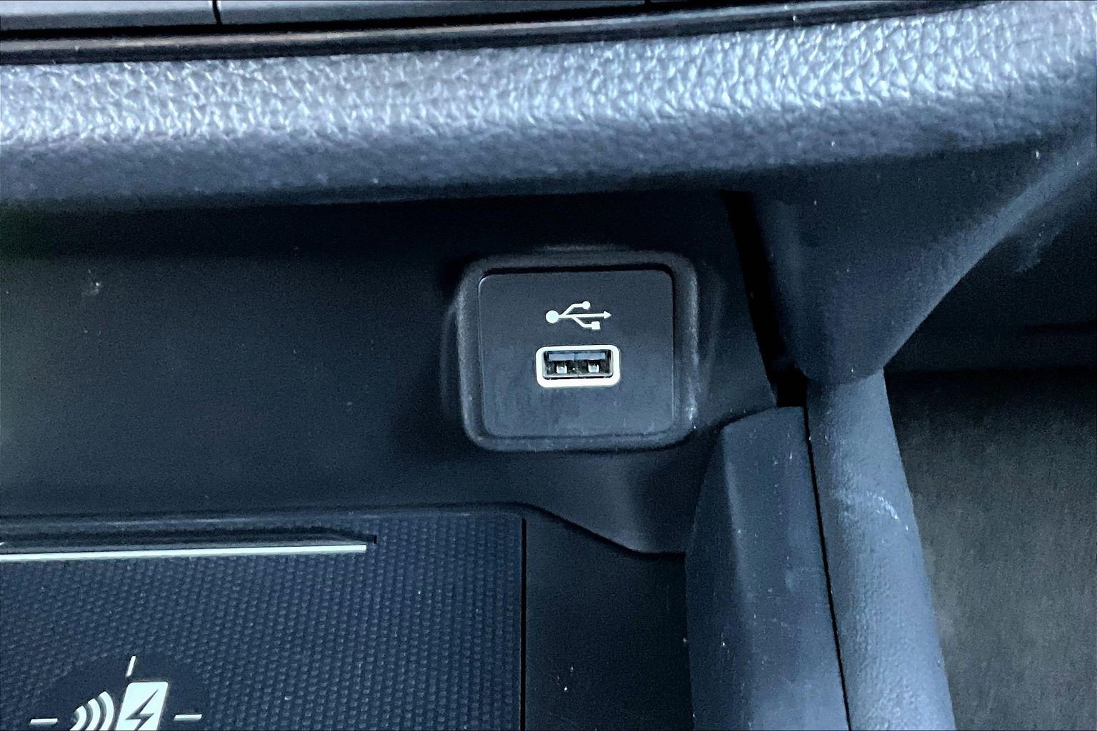 Used 2024 Honda HR-V EX-L image 16