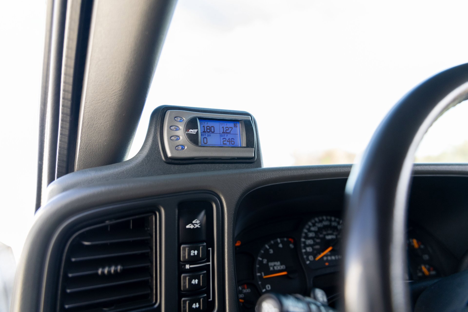 Used 2006 Chevrolet Silverado 2500 LT w/ Heavy-Duty Power Package image 36