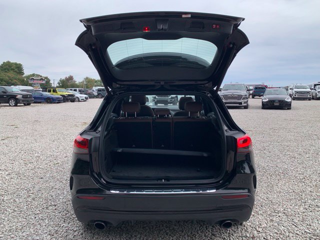 Used 2023 Mercedes-Benz GLA 35 AMG 4MATIC w/ Premium Package image 13