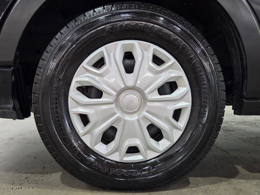 Used 2023 Ford Transit 350 XLT RWD image 18