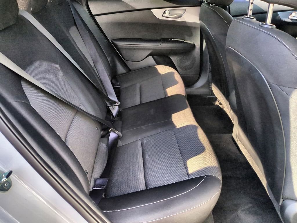 Used 2024 Kia Forte LXS w/ LXS Technology Package image 25