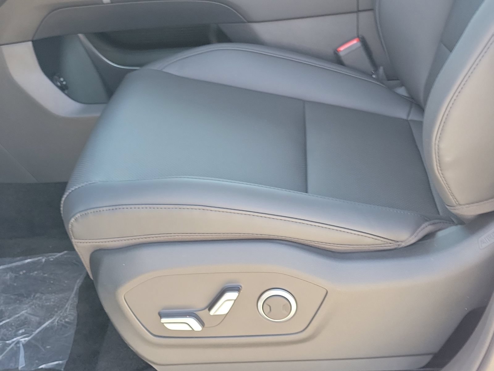 New 2026 Hyundai Santa Fe SEL FWD image 16