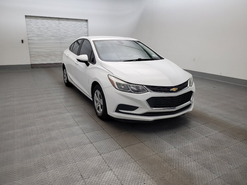 Used 2017 Chevrolet Cruze LS FWD image 13