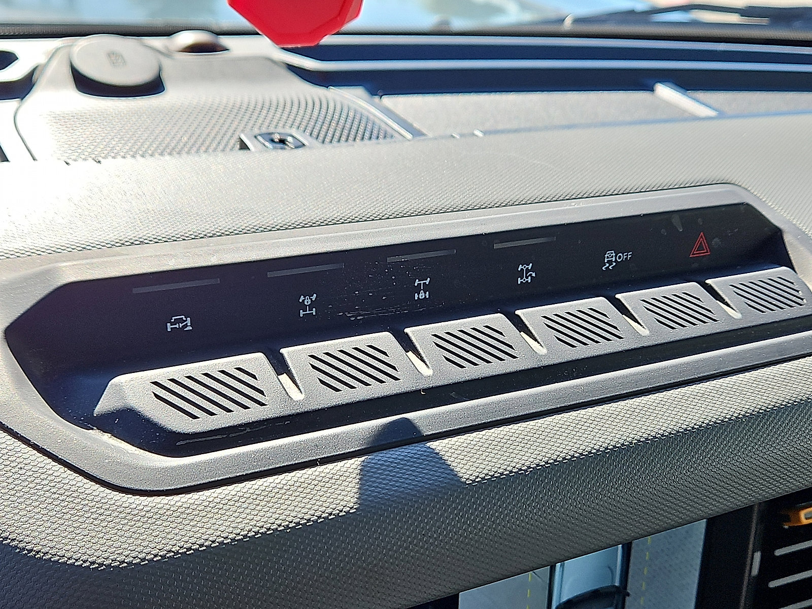 Used 2021 Ford Bronco Badlands image 18