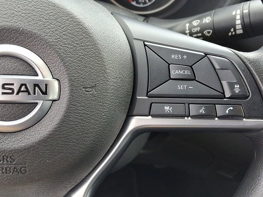 Used 2023 Nissan Sentra SV FWD image 21