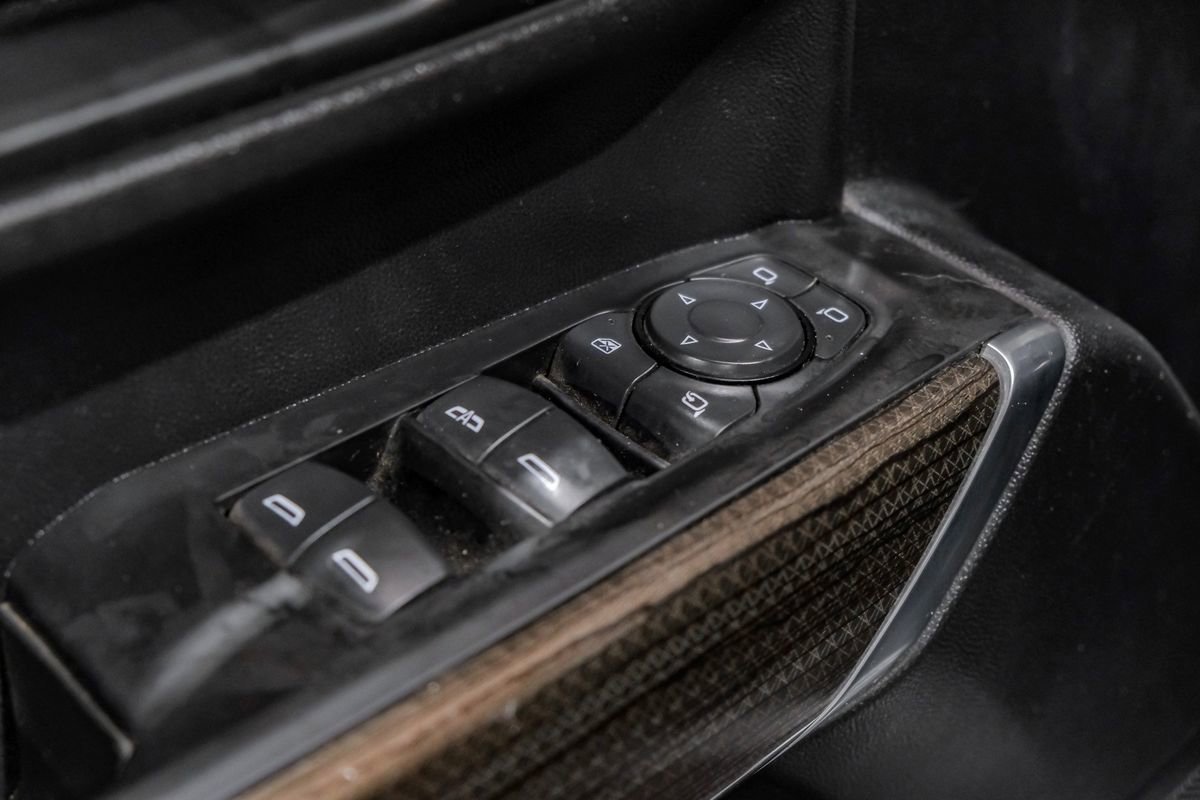 Used 2021 Chevrolet Silverado 2500 LT w/ Fleet Comfort Package AWD/4WD image 39