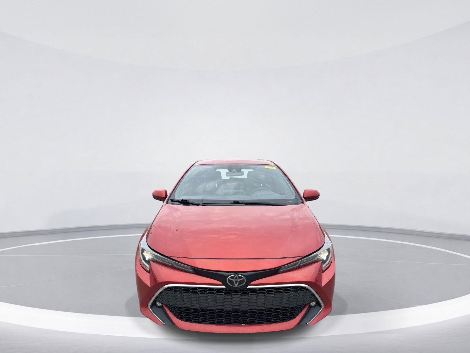 Used 2020 Toyota Corolla XSE image 2