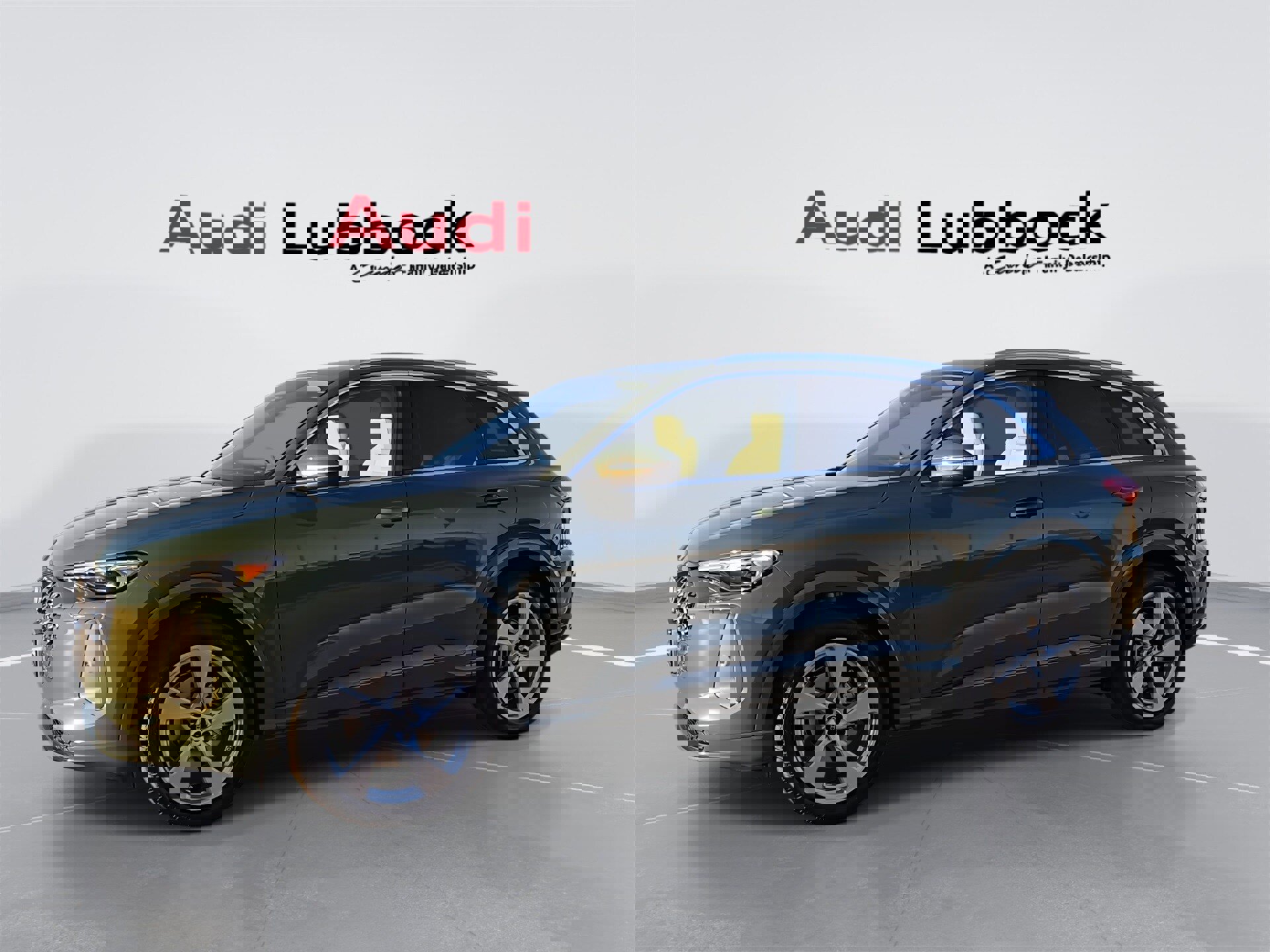 New 2025 Audi Q5 Prestige image 5