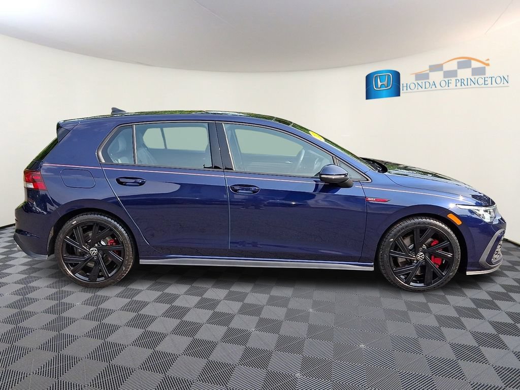 Used 2022 Volkswagen GTI SE FWD image 7