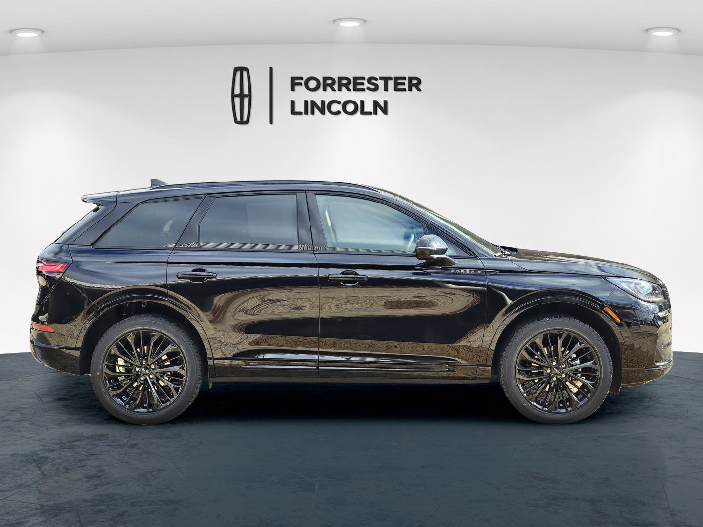 New 2026 Lincoln Corsair Premiere AWD/4WD image 2