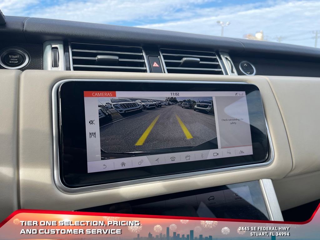 Used 2020 Land Rover Range Rover HSE image 31