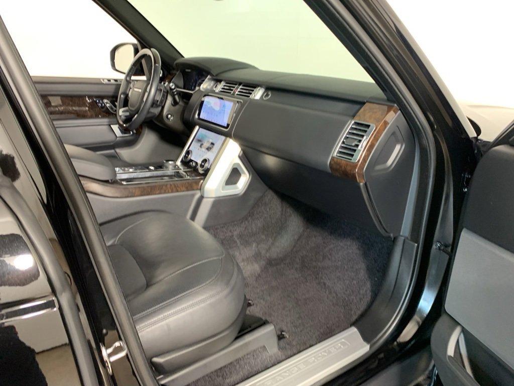 Used 2019 Land Rover Range Rover Supercharged image 20