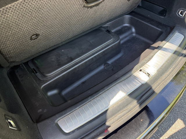 Used 2023 Jeep Grand Cherokee L Overland w/ Luxury Tech Group IV image 23