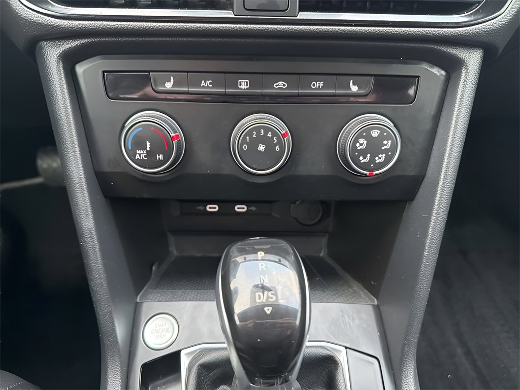 Used 2022 Volkswagen Taos SE image 17