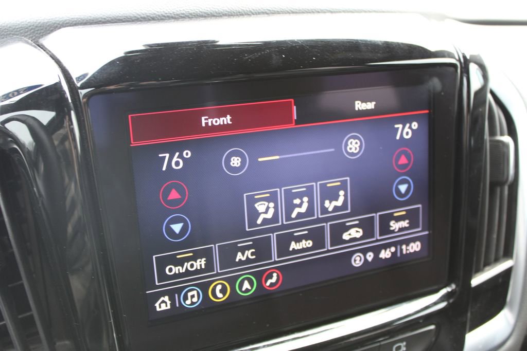 Used 2023 Chevrolet Traverse Premier AWD/4WD image 52