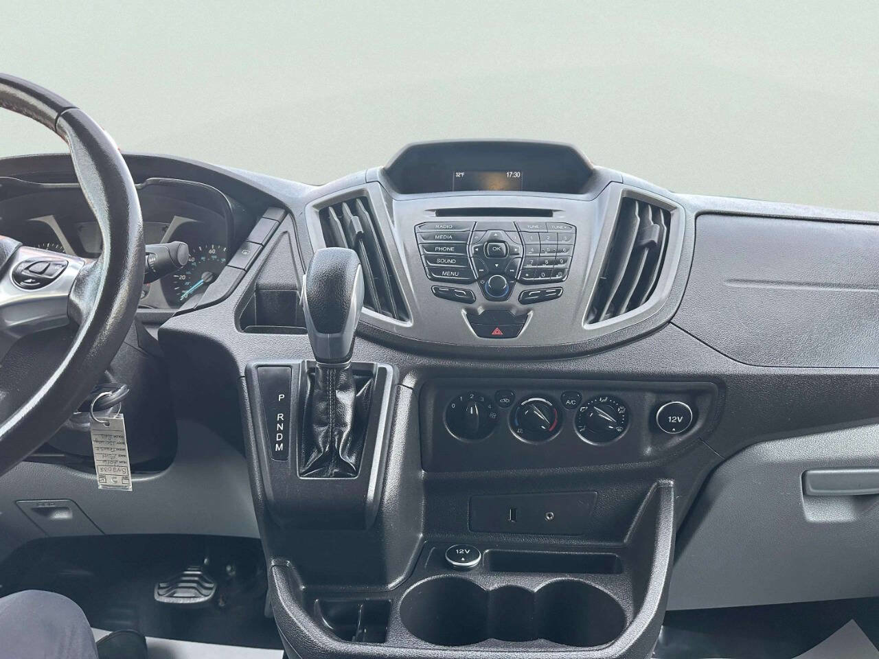 Used 2016 Ford Transit 150 XL image 26