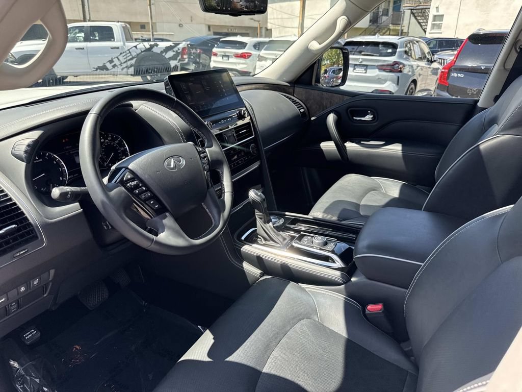 Certified 2024 INFINITI QX80 Premium Select w/ Cargo Package RWD image 15