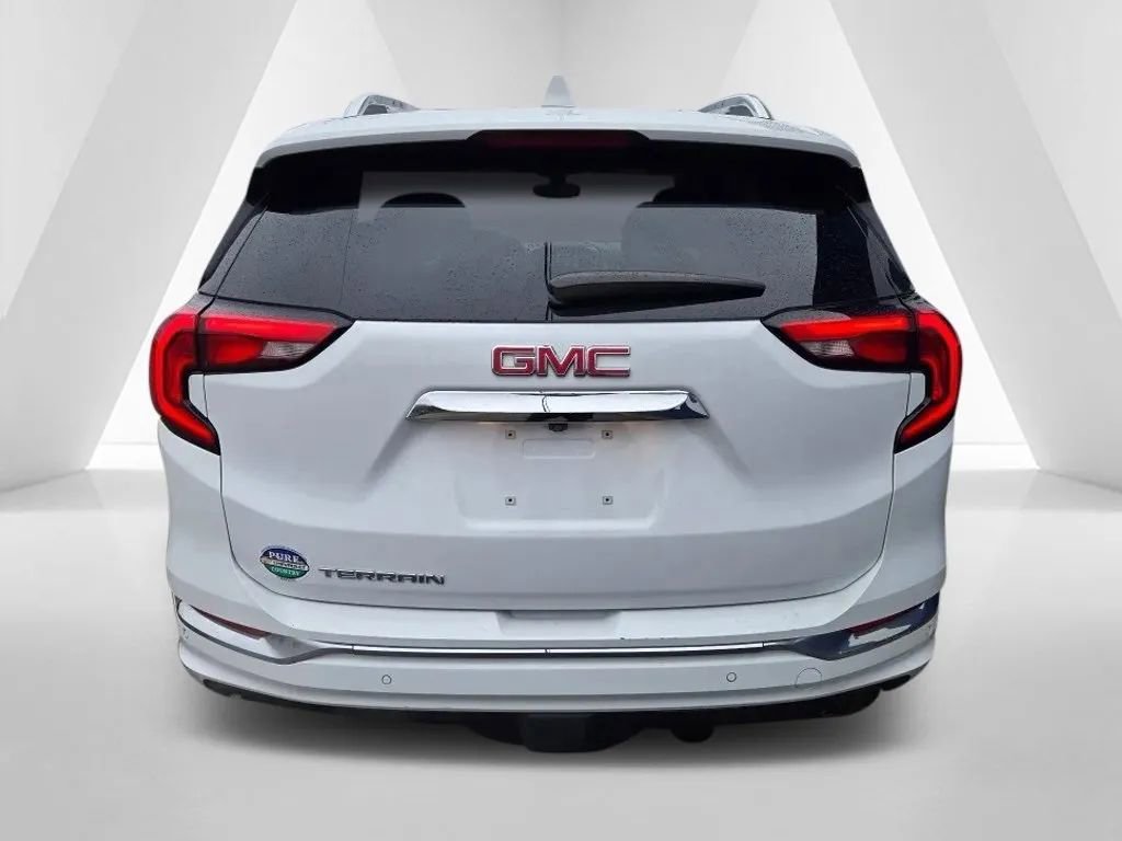 Used 2019 GMC Terrain Denali w/ Comfort Package image 6