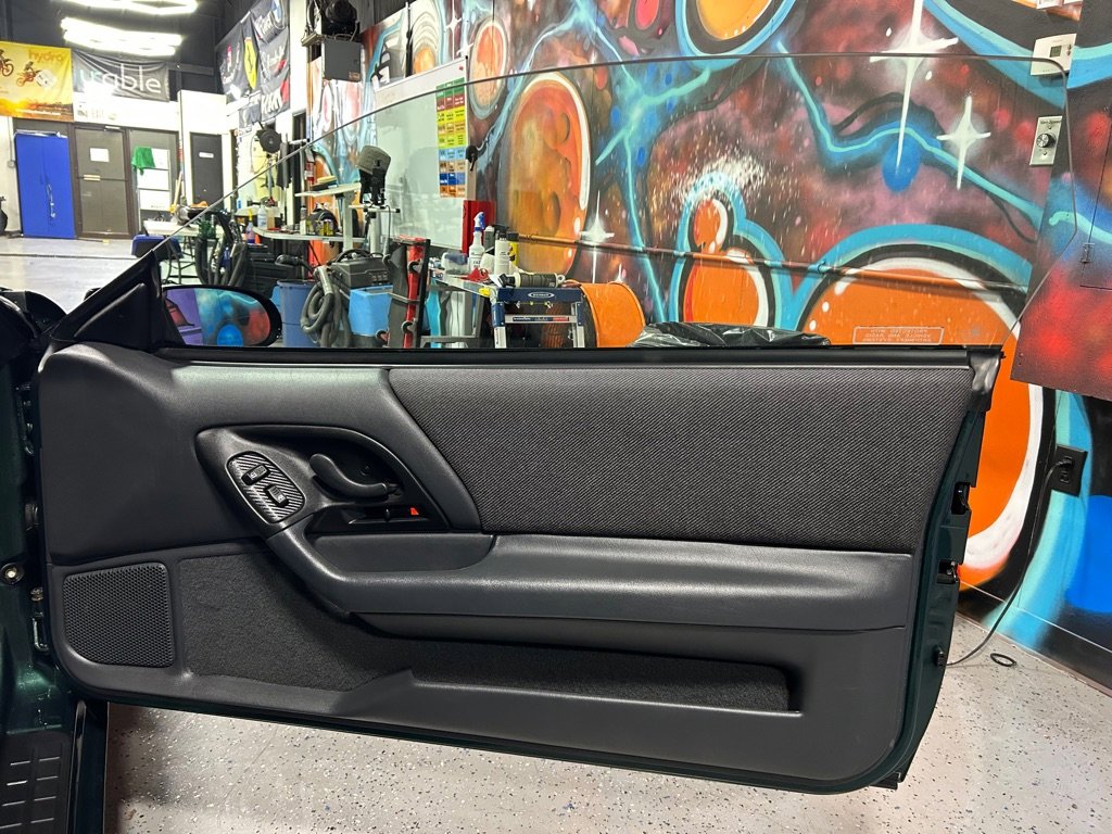 Used 1994 Chevrolet Camaro Z28 image 14