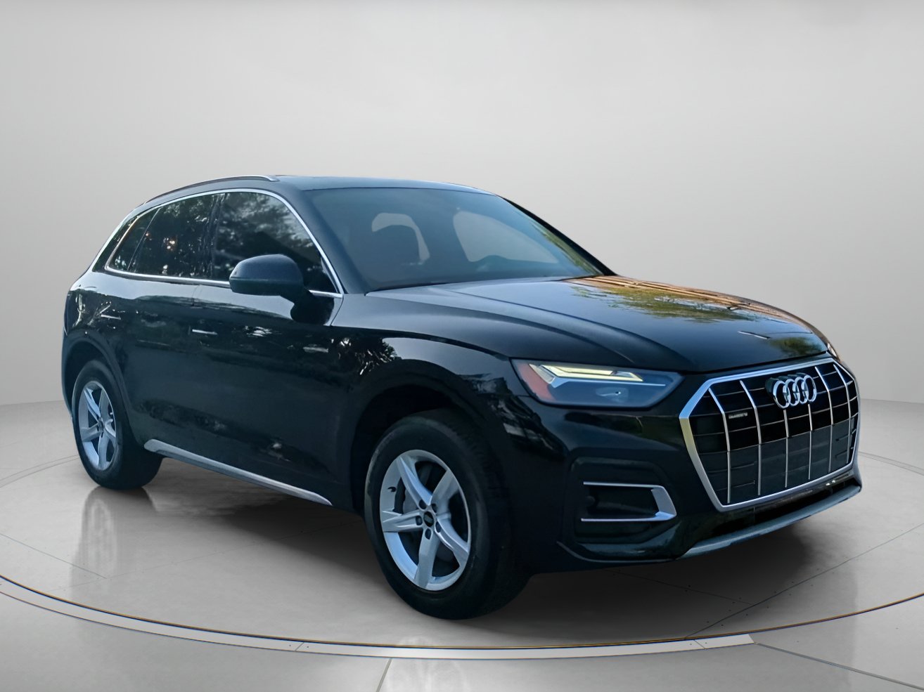 Used 2023 Audi Q5 2.0T Premium AWD/4WD image 2