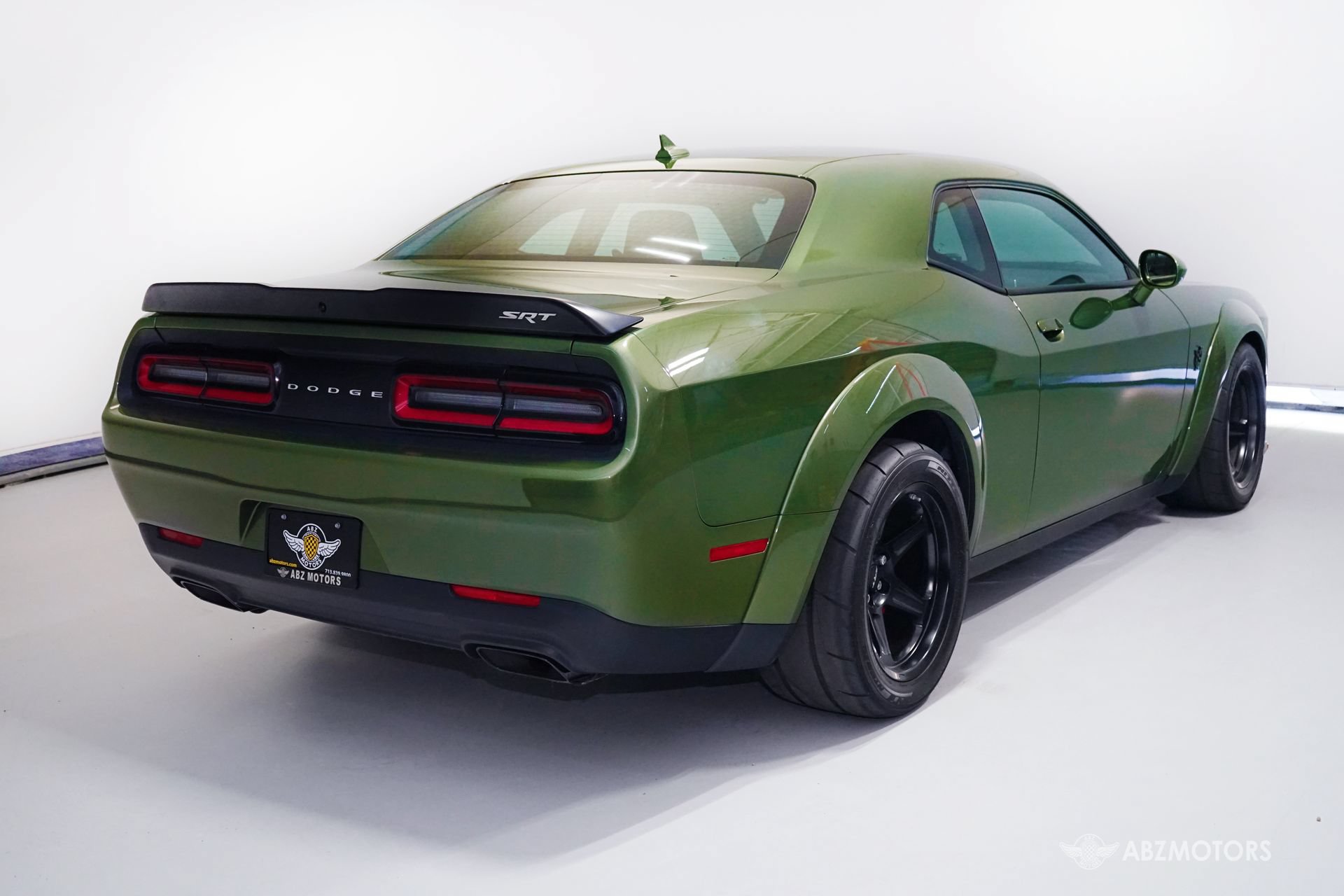 Used 2018 Dodge Challenger SRT Demon RWD image 5