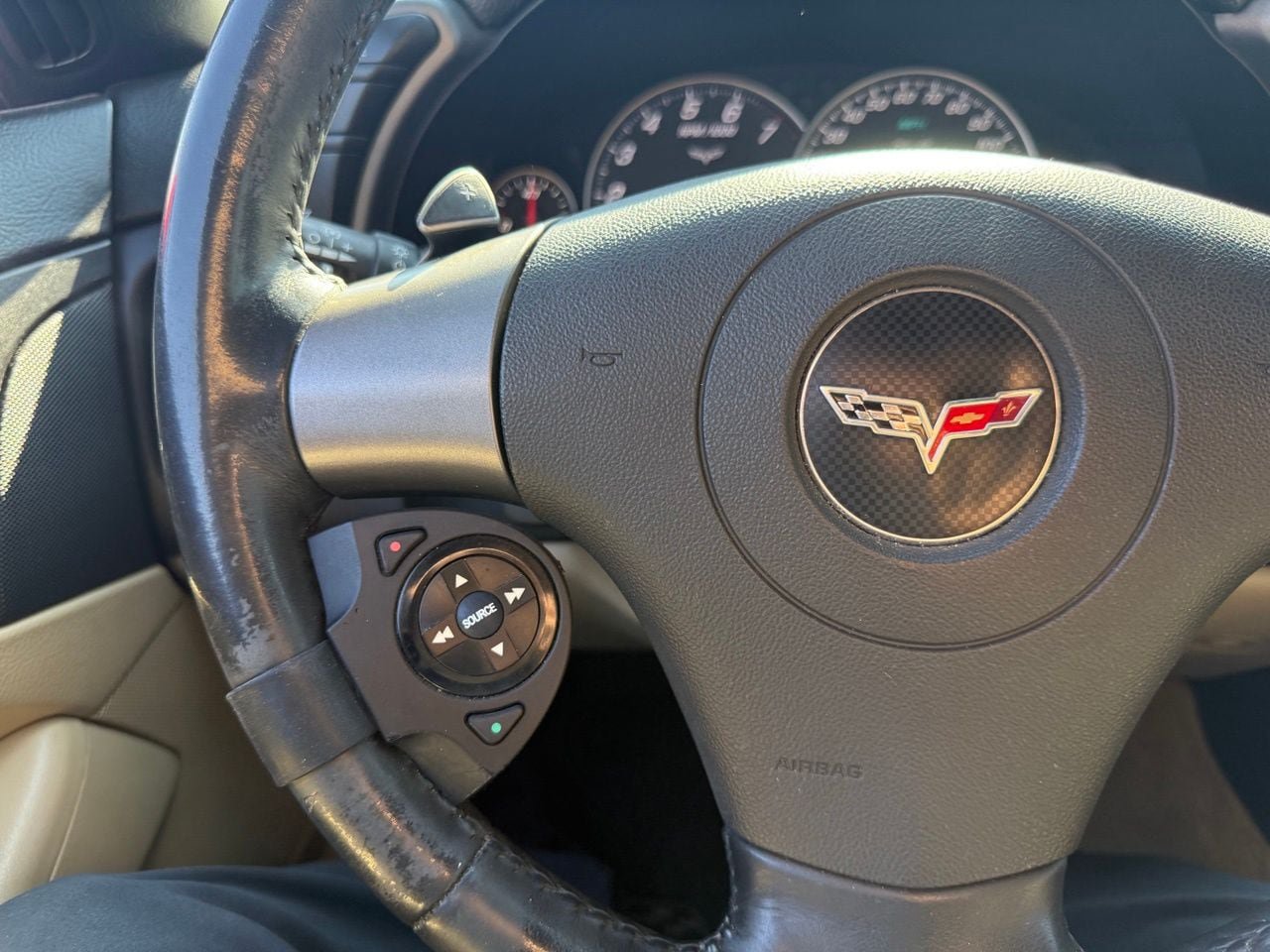 Used 2006 Chevrolet Corvette Coupe w/ Preferred Equipment Group RWD image 16