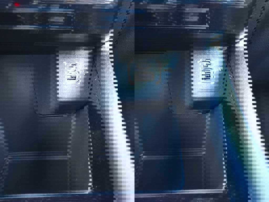 New 2026 Jeep Compass Limited image 30