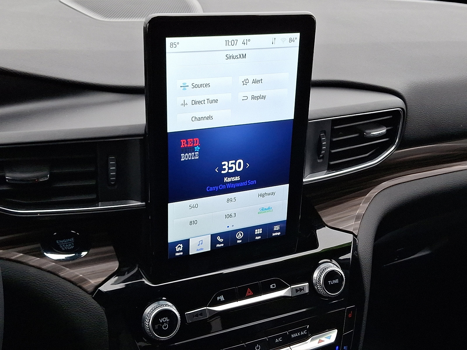 Certified 2023 Ford Explorer Limited w/ Limited Technology Package image 17