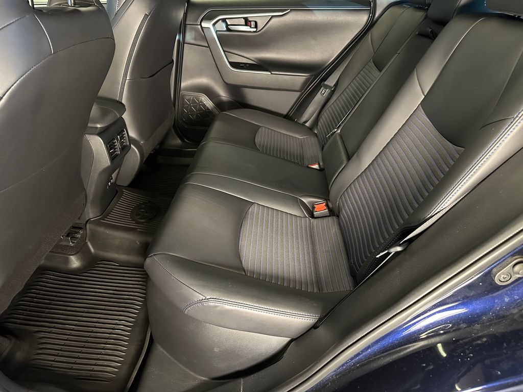Used 2020 Toyota RAV4 XSE AWD/4WD image 20