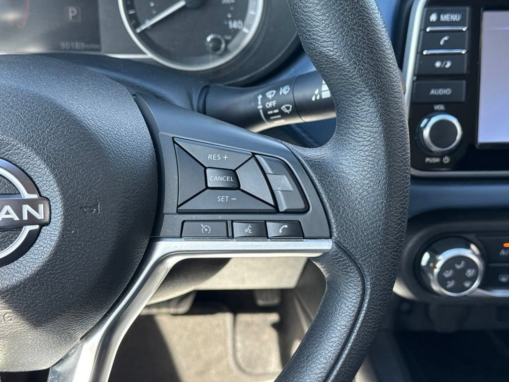 Used 2025 Nissan Versa SV FWD image 25