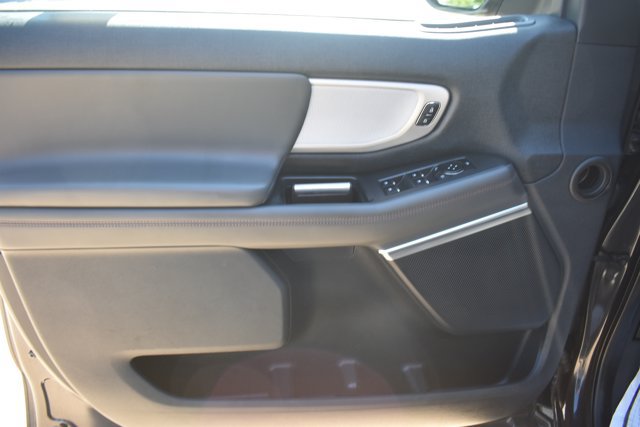 Used 2025 Ford Expedition Max Active RWD image 12