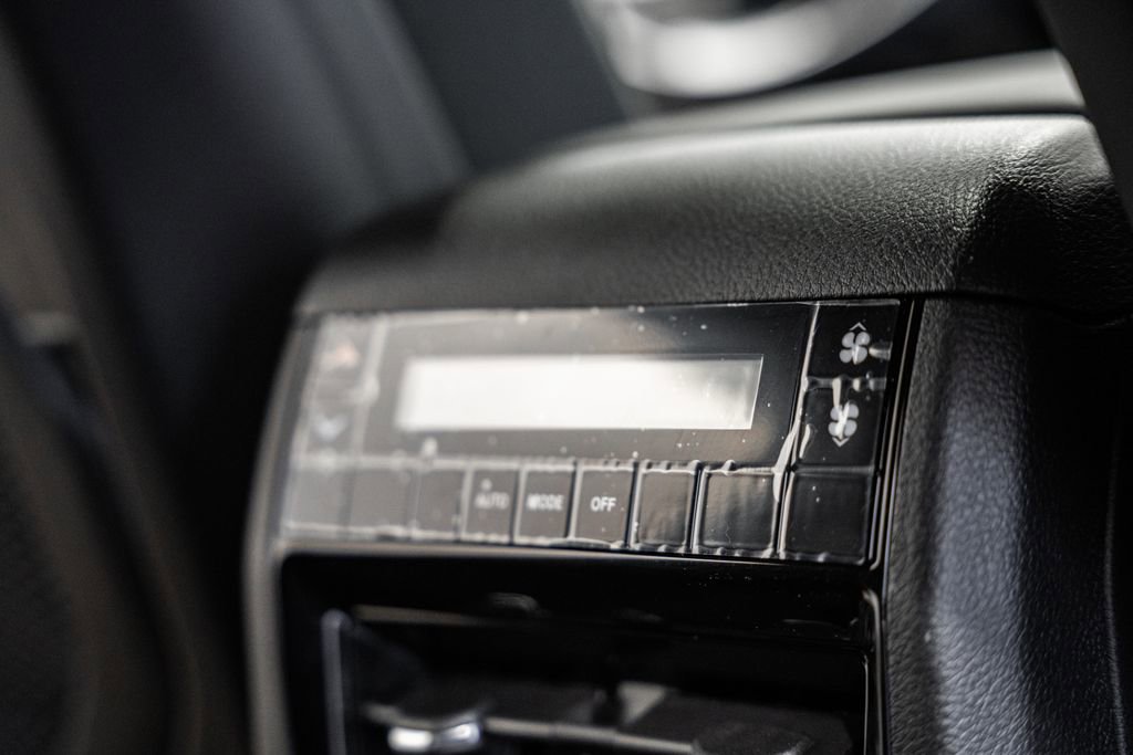 New 2025 Jeep Grand Cherokee L Laredo w/ Luxury Tech Group I image 31