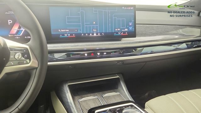 Used 2024 BMW i7 xDrive60 image 48