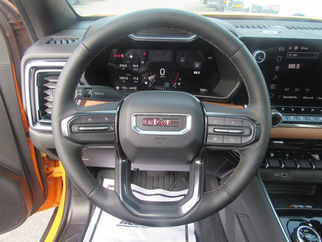 Certified 2025 GMC Canyon AT4 w/ Technology Plus Package AWD/4WD image 10