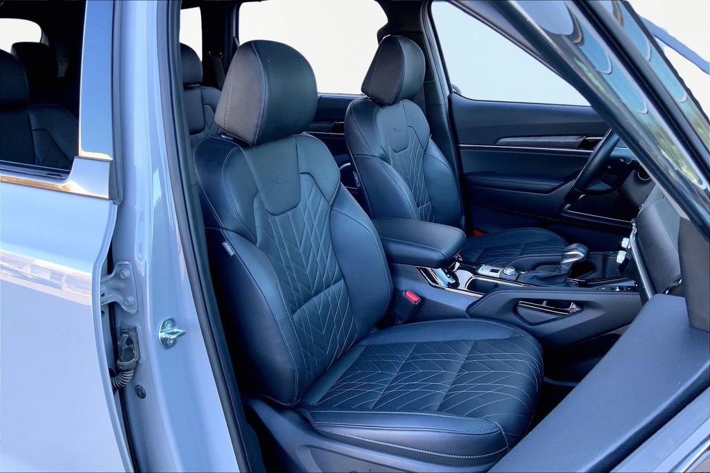 Used 2025 Kia Telluride EX X-Line image 19