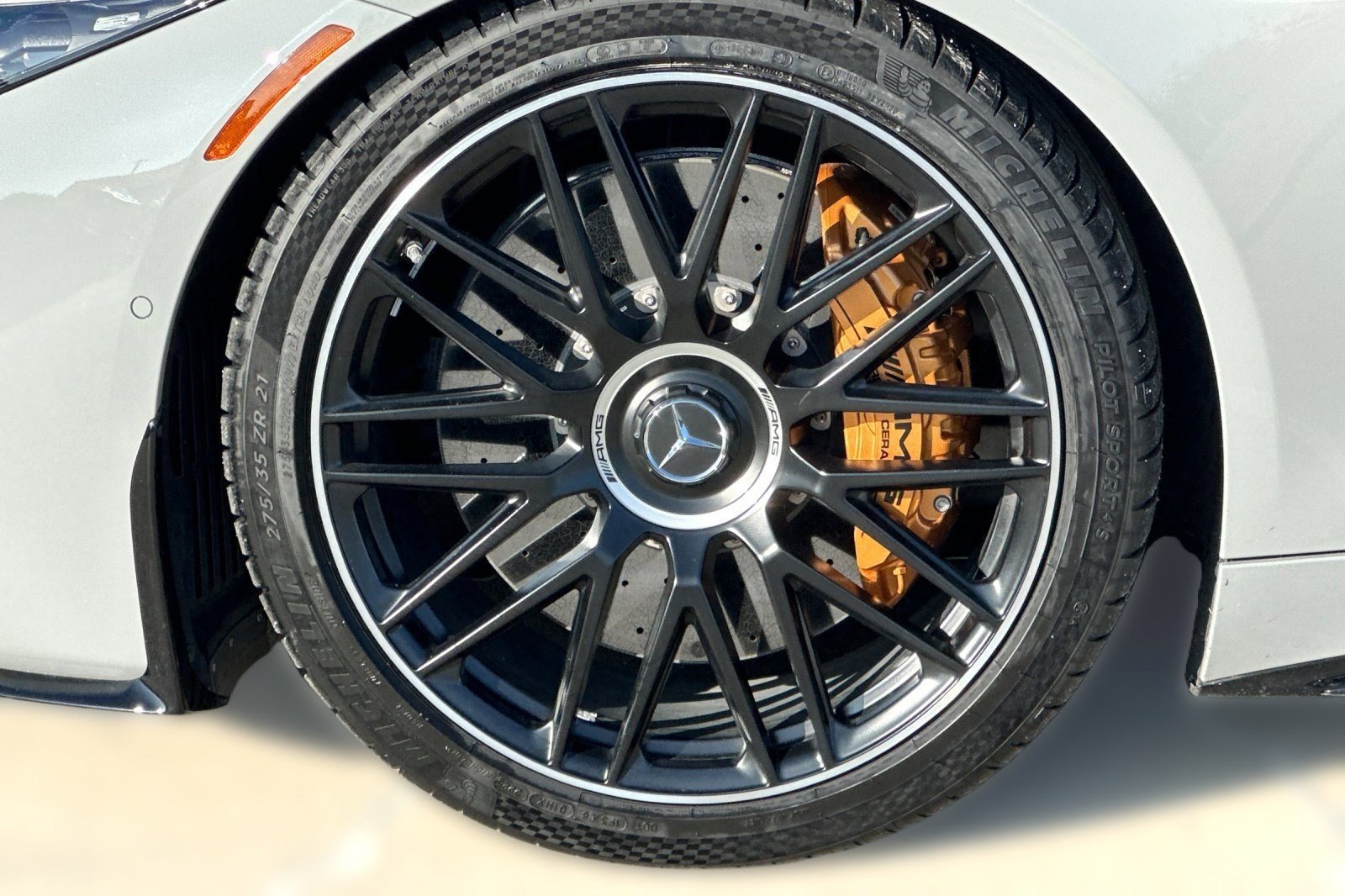 Certified 2022 Mercedes-Benz SL 63 AMG 4MATIC image 11