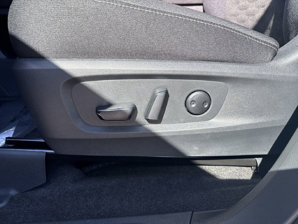 New 2026 Nissan Pathfinder SV AWD/4WD image 22