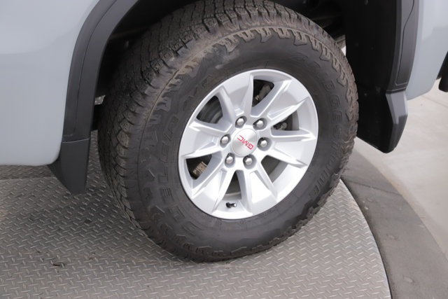 Used 2024 GMC Sierra 1500 Pro w/ Pro Value Package AWD/4WD image 14