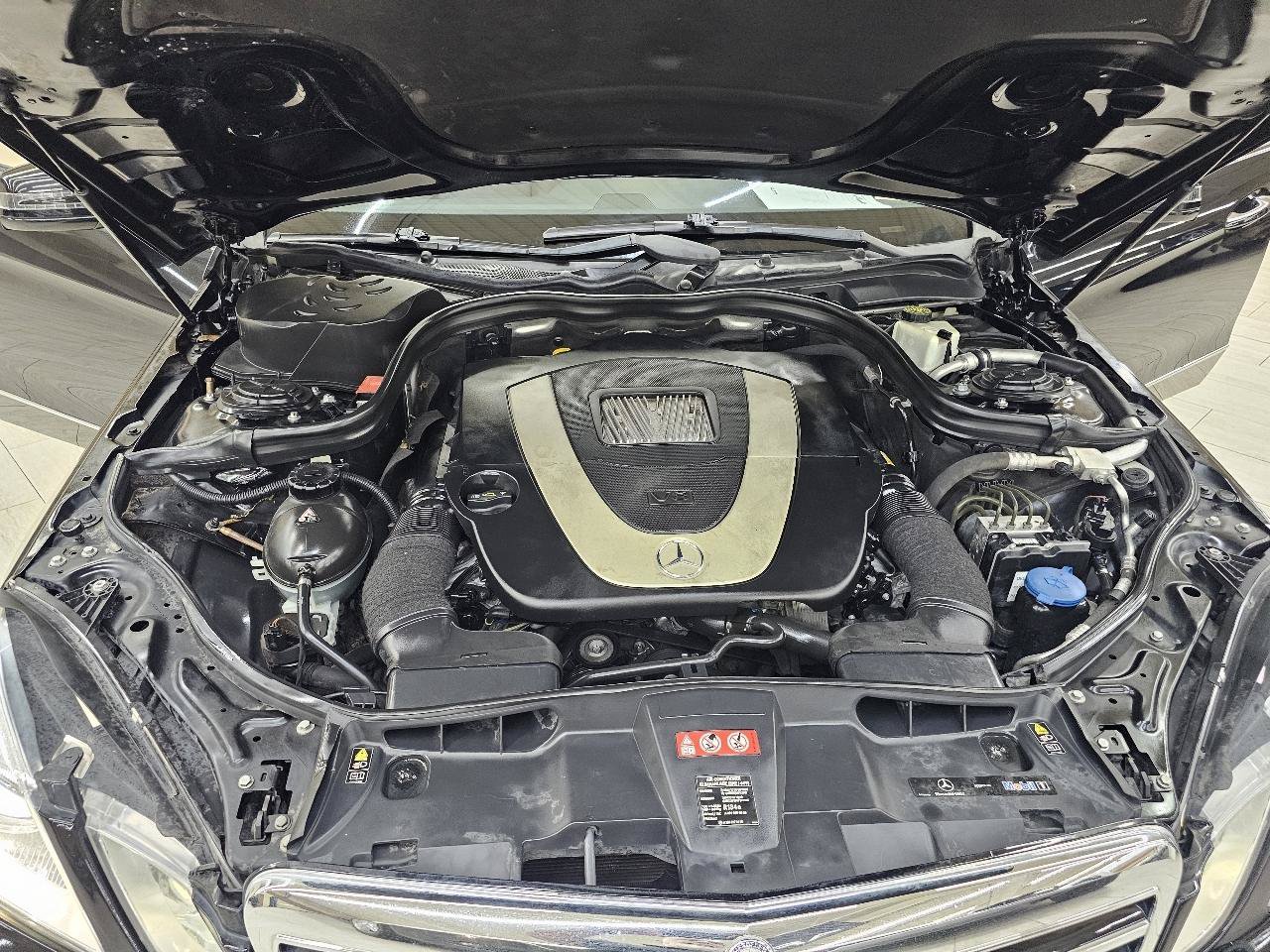 Used 2011 Mercedes-Benz E 350 Sedan w/ Premium 2 Pkg image 42