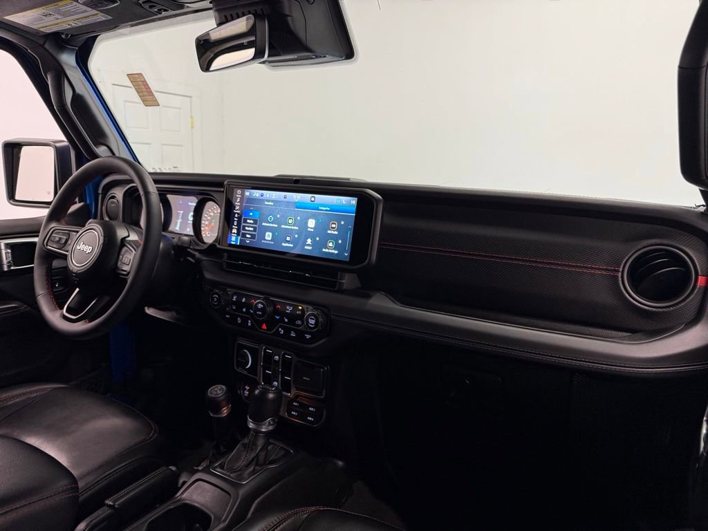 Used 2024 Jeep Wrangler Unlimited Rubicon AWD/4WD image 26