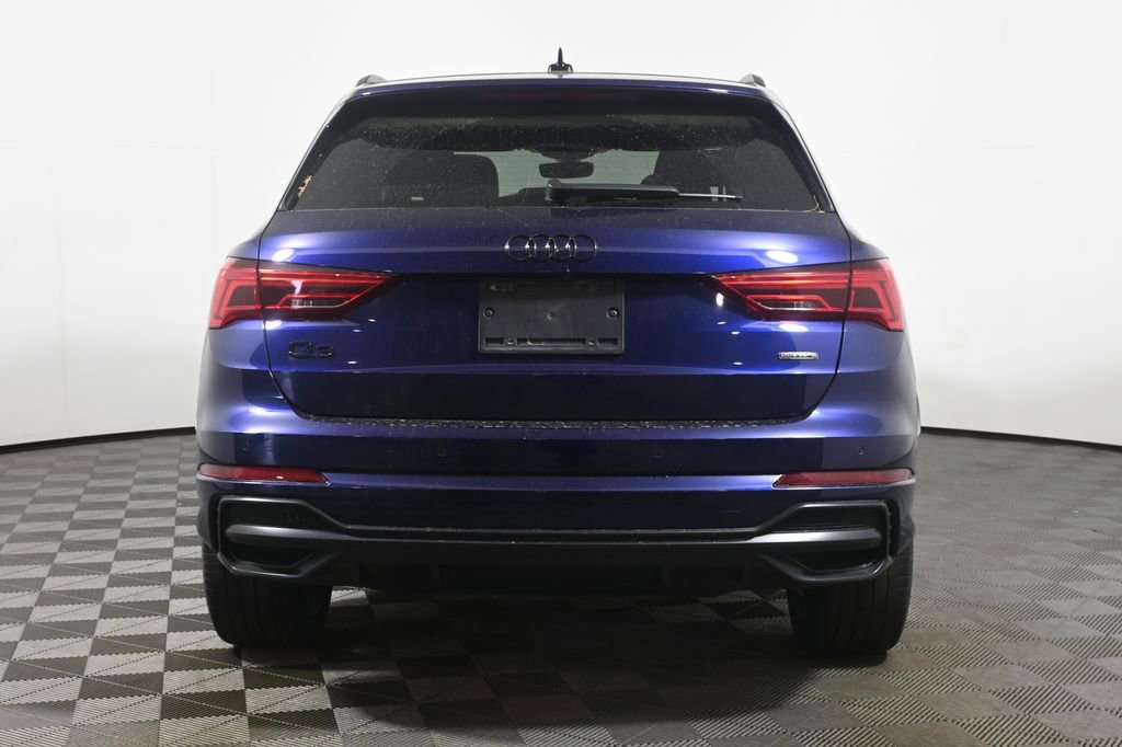 Used 2022 Audi Q3 2.0T Premium Plus w/ Premium Plus Package AWD/4WD image 10